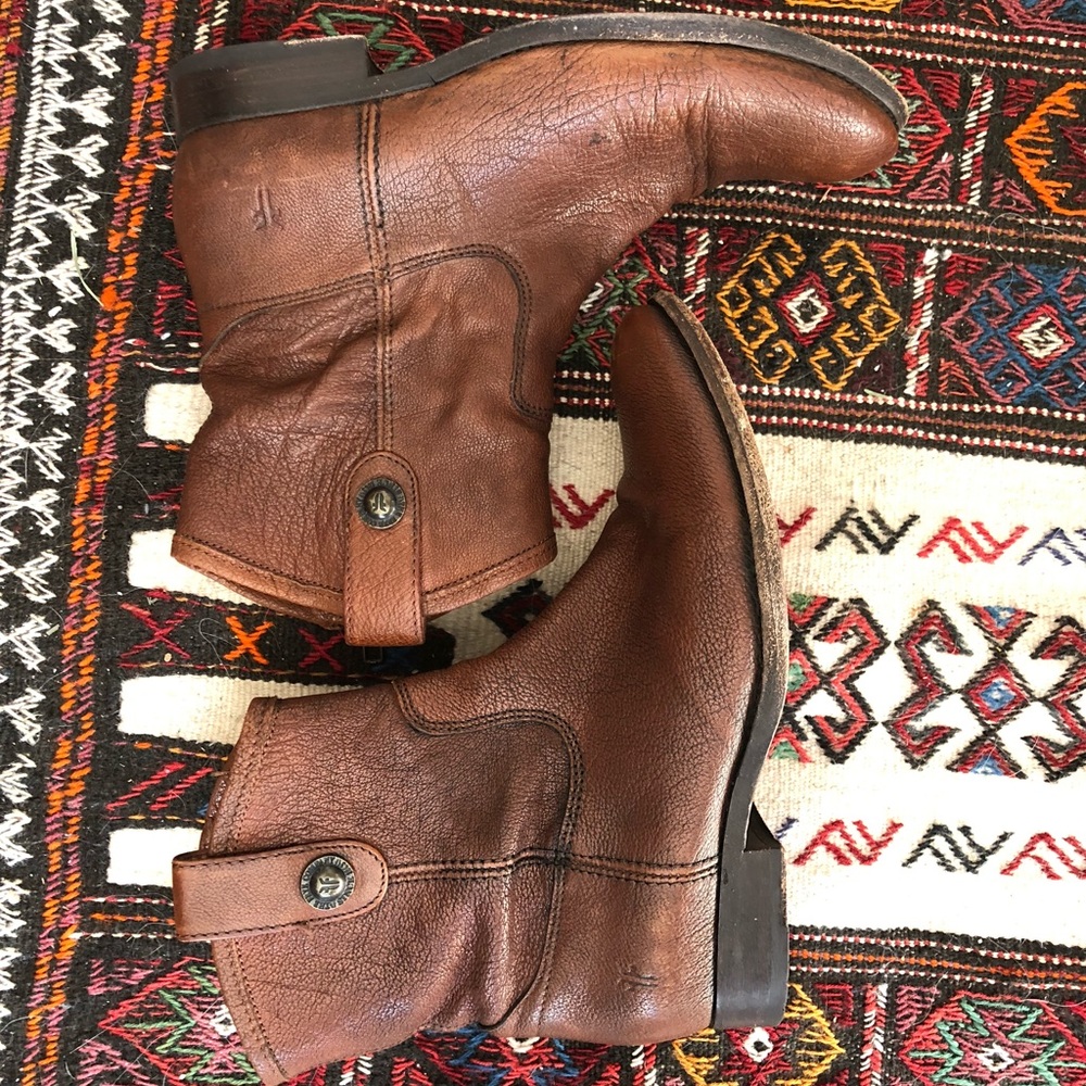Frye Ankle Boots in Cognac. Size 7.5.